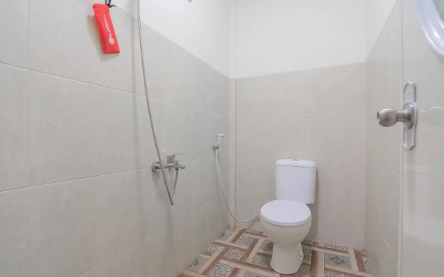 RedDoorz Resort Syariah @ Batu Apung Purwakarta