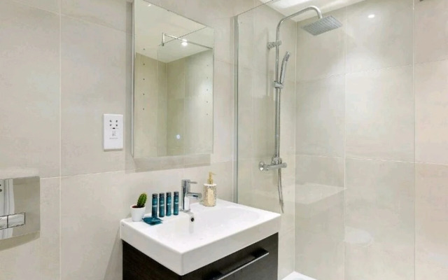 Luxury Central London North Apartments