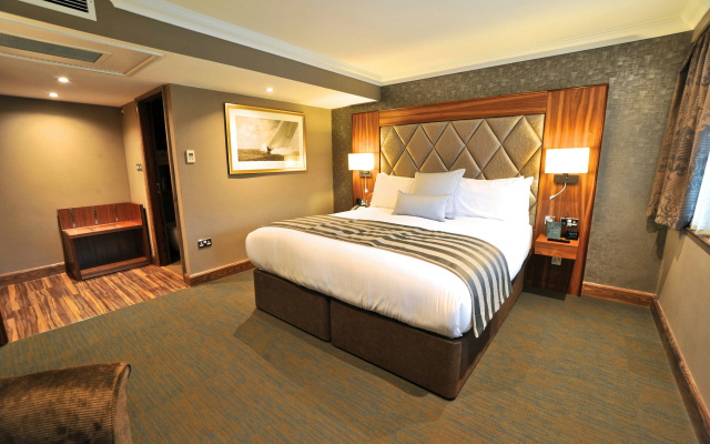 Frensham Pond Country House Hotel & Spa