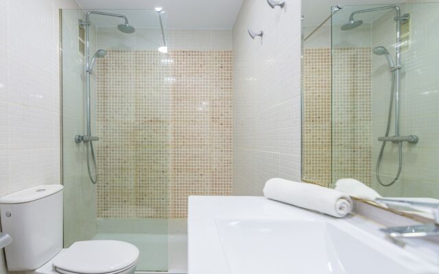 HomeHolidaysRentals Illes