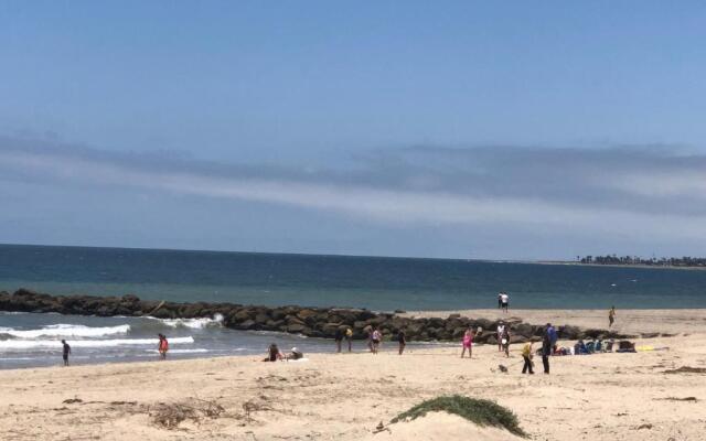 The Shores Inn and Beach Houses