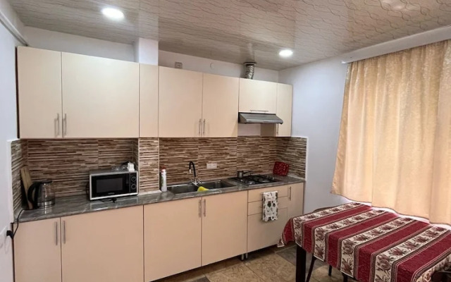 Narek B&B