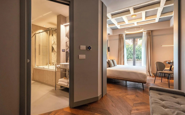 Loly Boutique Hotel