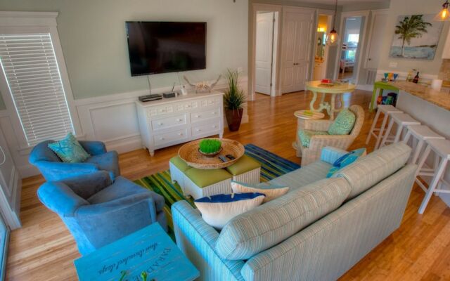 Gulfside Oasis Apartment 6