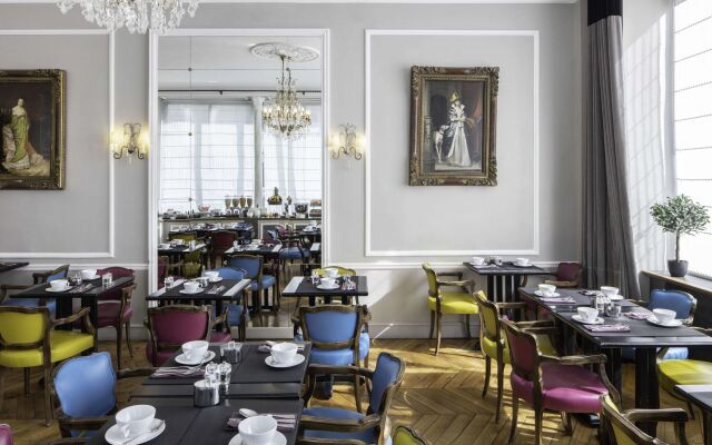 Hôtel Bradford Elysées – Astotel