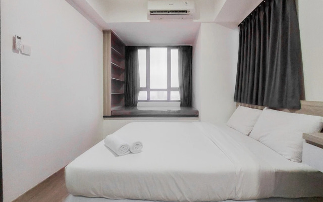 Good And Warm 2Br At Collins Boulevard Apartment