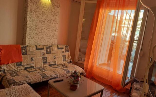 Kassandrou 111
