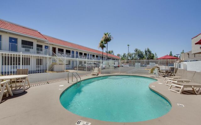 Motel 6 Tempe, AZ - Broadway - ASU