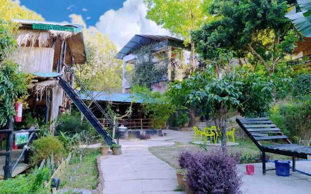 Bononibas Hill Resort