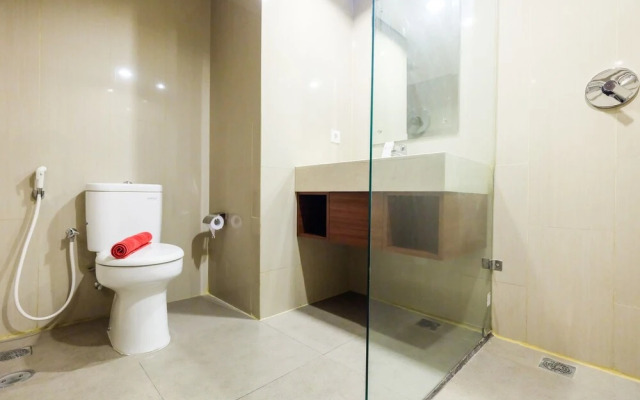 Spacious Fully Furnished Studio Apartment H Residence near MT Haryono