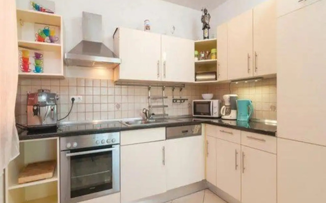 Apartment Stipic Omis - Three Bedroom Apartment With Terrace