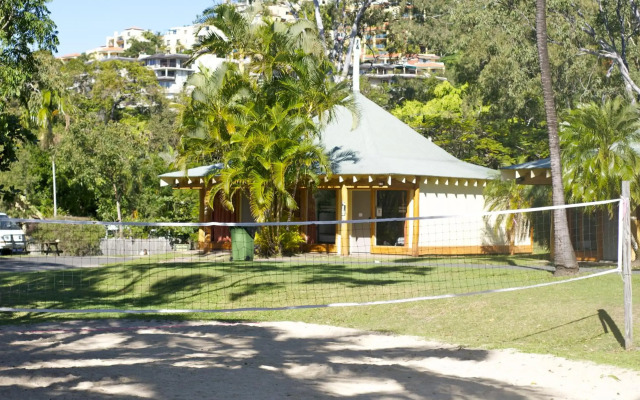 Nomads Airlie Beach