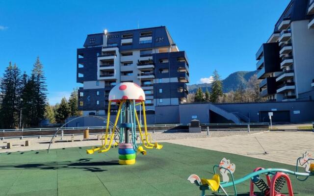 MAIO Studio Silver Mountain Poiana Brasov
