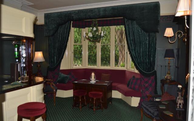 Rylstone Manor