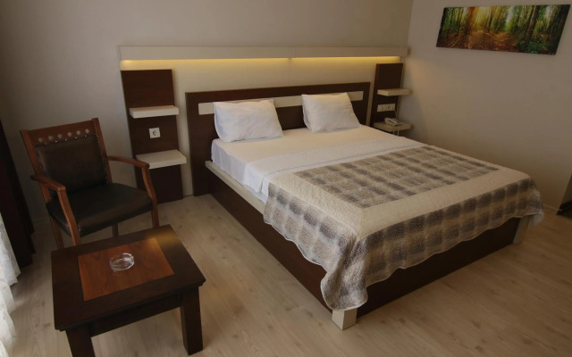 Royal Bilgic Hotel