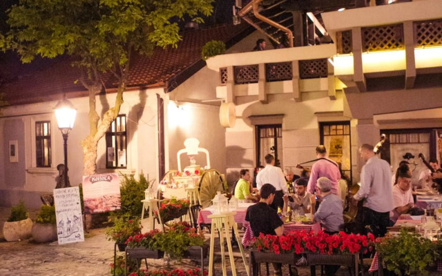 Garni Hotel Le Petit Piaf