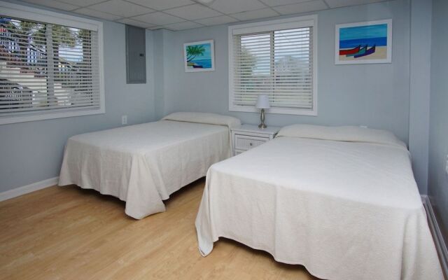 Beach Jammer by RedAwning