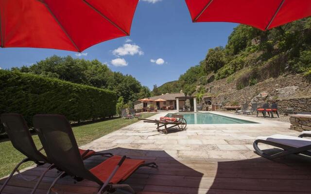 Mulino Cintoia Chianti Toscana Pool, Sauna and Jacuzzi Experience