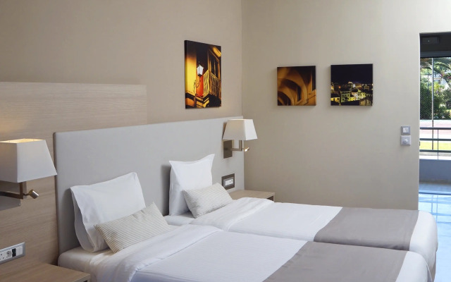 Acharavi Beach Hotel