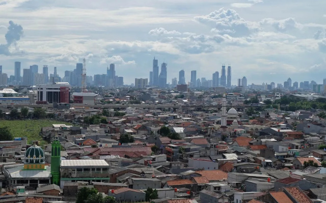 Cozy And Best Deal 2Br Bassura City Apartment