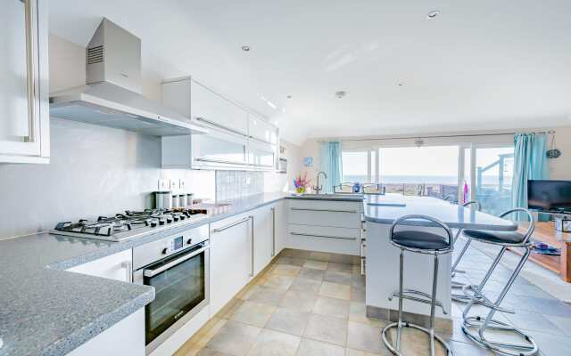 Oceanview Cottage