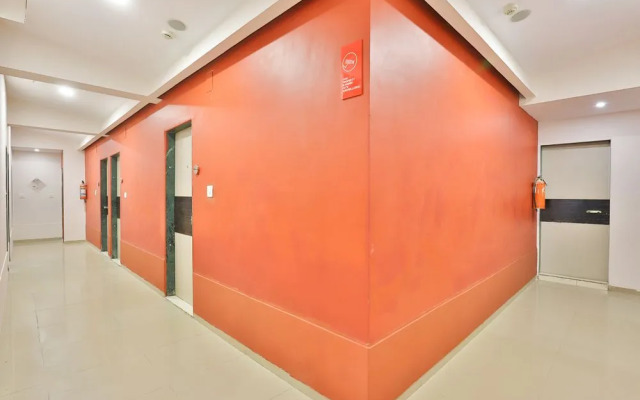 OYO 2156 Hotel Isher International