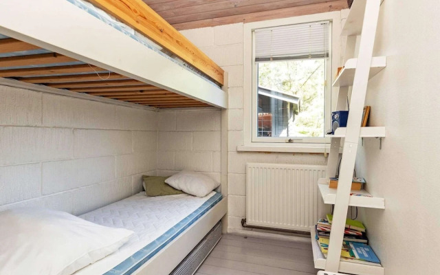 6 Person Holiday Home in Albaek