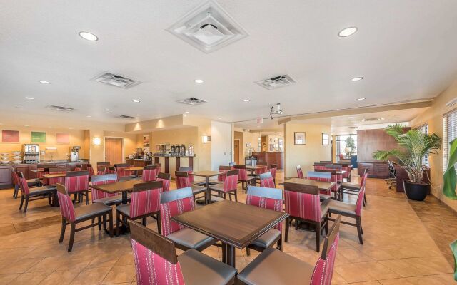 Comfort Suites Longmont