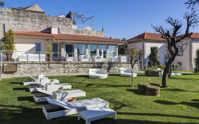 Flores Boutique Hotel & Spa