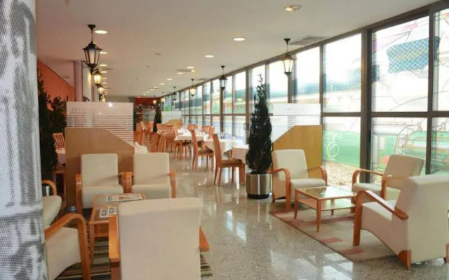 Aparthotel Sercotel Suites Huesca