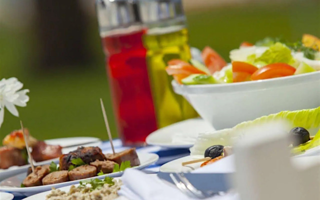 King Evelthon Beach Hotel & Resort