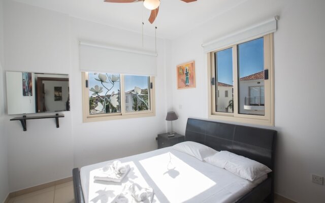 Villa Megan,modern 3bdr Villa,close To The Beach