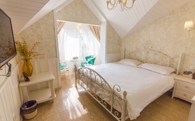 Zhigao Yue Shu Jin Li Guest House