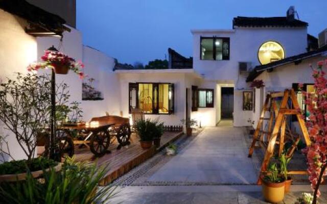 Xitang Lan Ting Yi Yuan Theme Inn