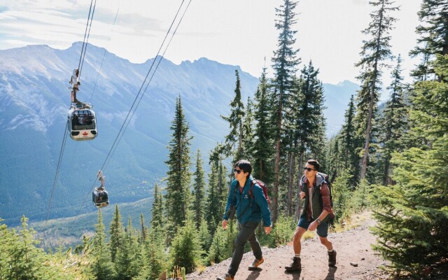 Fairmont Banff Springs Gold Experience
