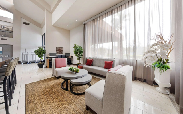 Best Western Plus Redondo Beach Inn