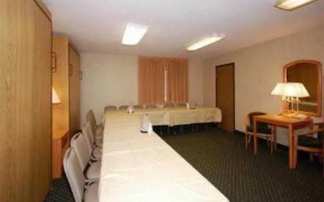 Comfort Inn South