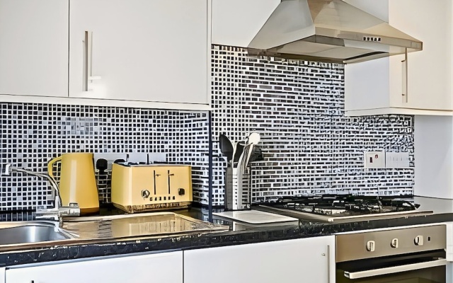 Charming 1-Bed Apartment in Lewisham