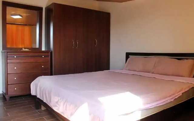 Koura Nakhla Apartment