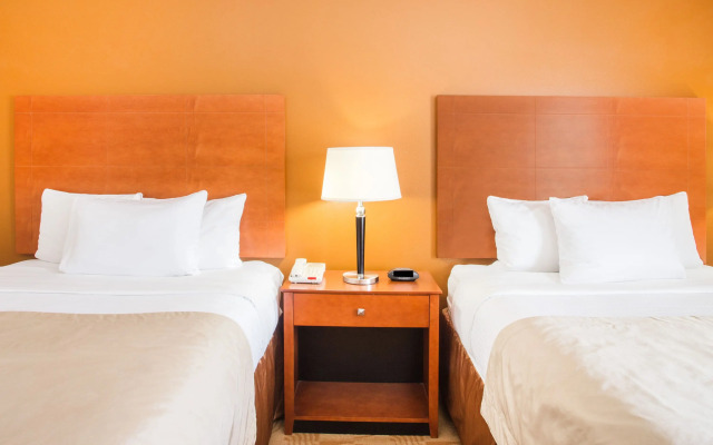 Spark by Hilton Evansville East, IN