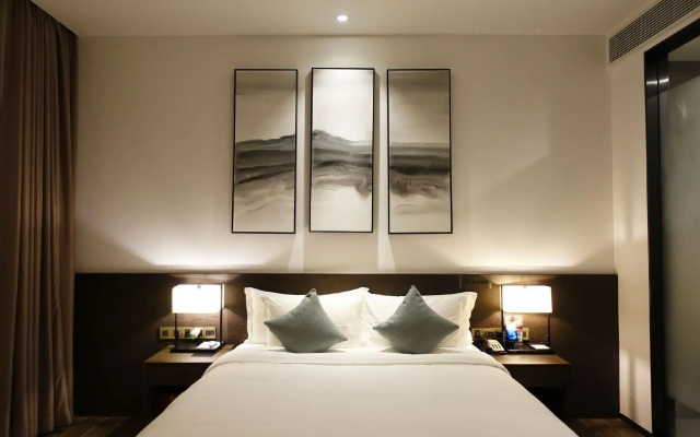H-Life Hotel Qian Hai Branch