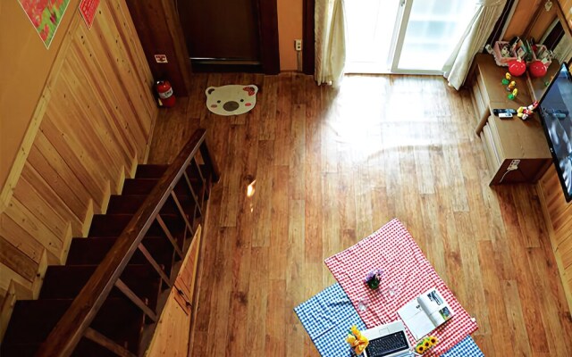 Gurye Pinery View Pension