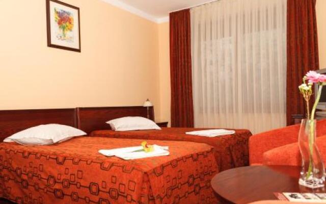 Hotel Elyon