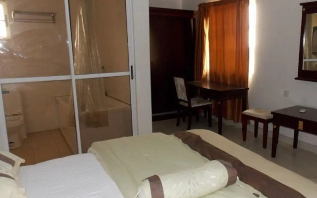 Gade Place Hotel