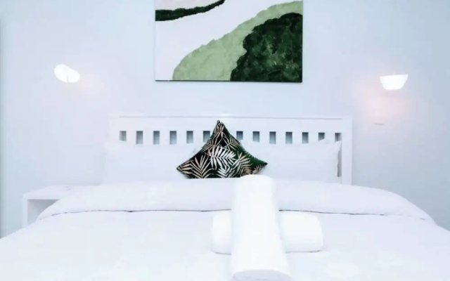 Lovely 1 BDR Apartment at Embassy Gardens - Cantonment
