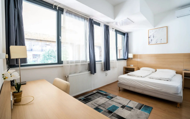 WOW City Hostel