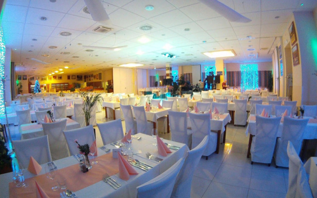 Hotel Galaksija Trebnje