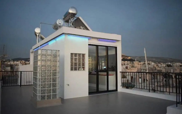 Rooftop studio breathtaking views by GHH