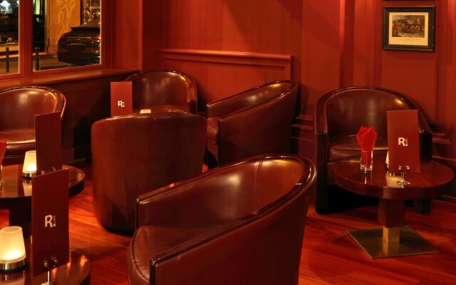 New Hotel Roblin