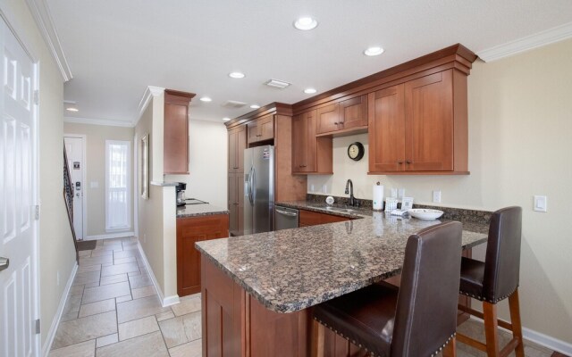 Surfside 6 By BlueSwell